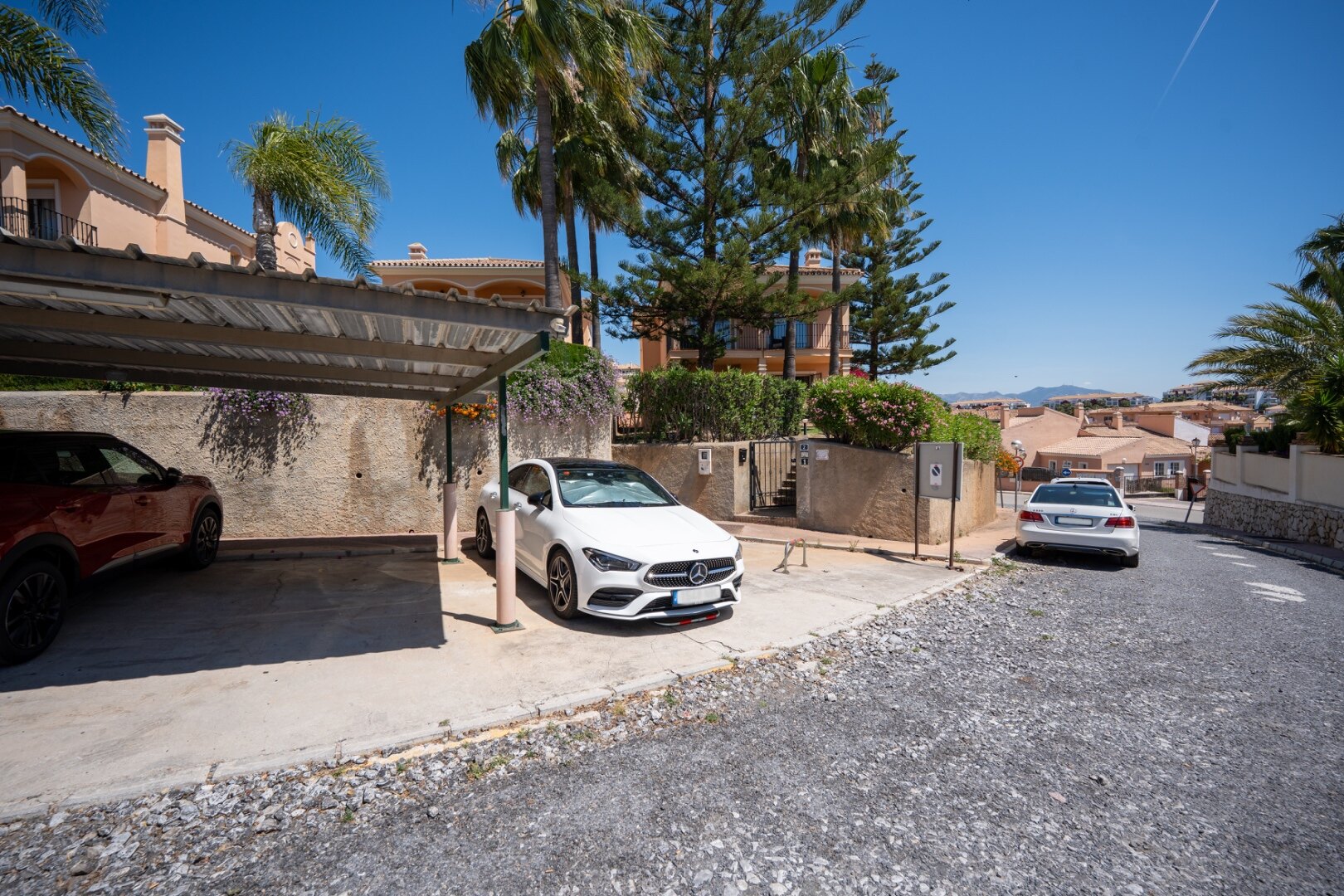 Exquisite Andalucian villa epitomises luxurious, coastal living and offers panoramic sea views