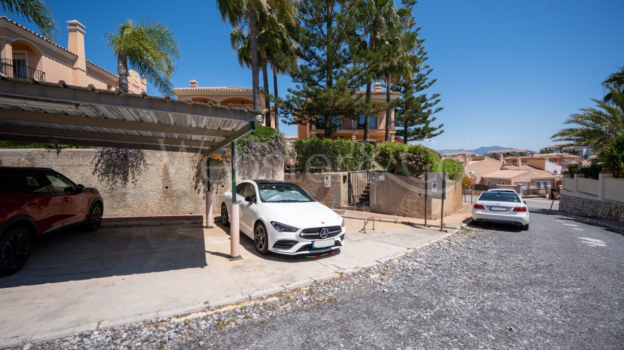 Exquisite villa redefines luxury with panoramic sea views