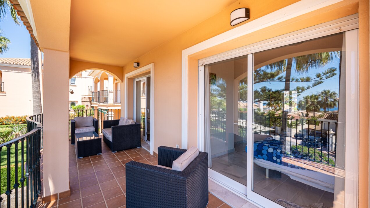 Exquisite Andalucian villa epitomises luxurious, coastal living and offers panoramic sea views