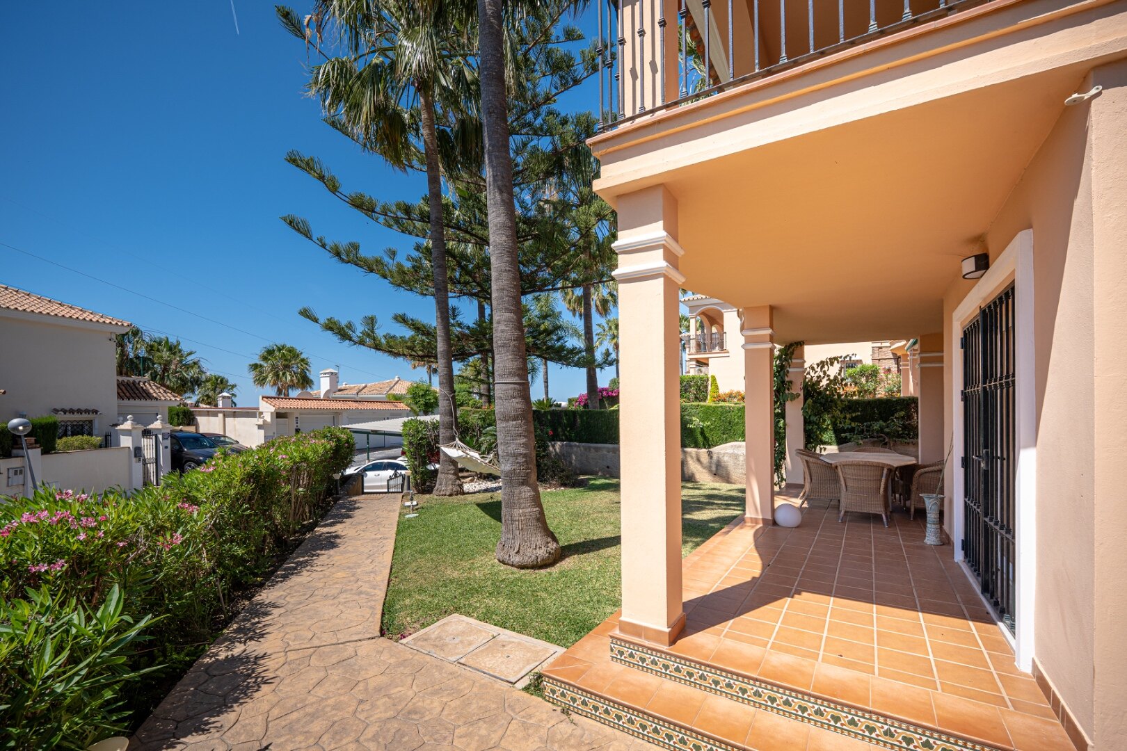 Exquisite Andalucian villa epitomises luxurious, coastal living and offers panoramic sea views