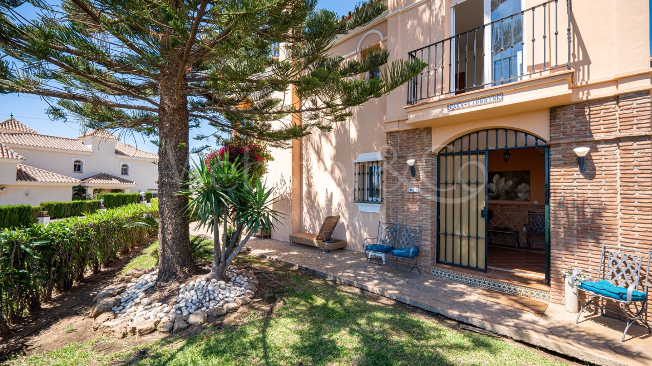 Exquisite villa redefines luxury with panoramic sea views