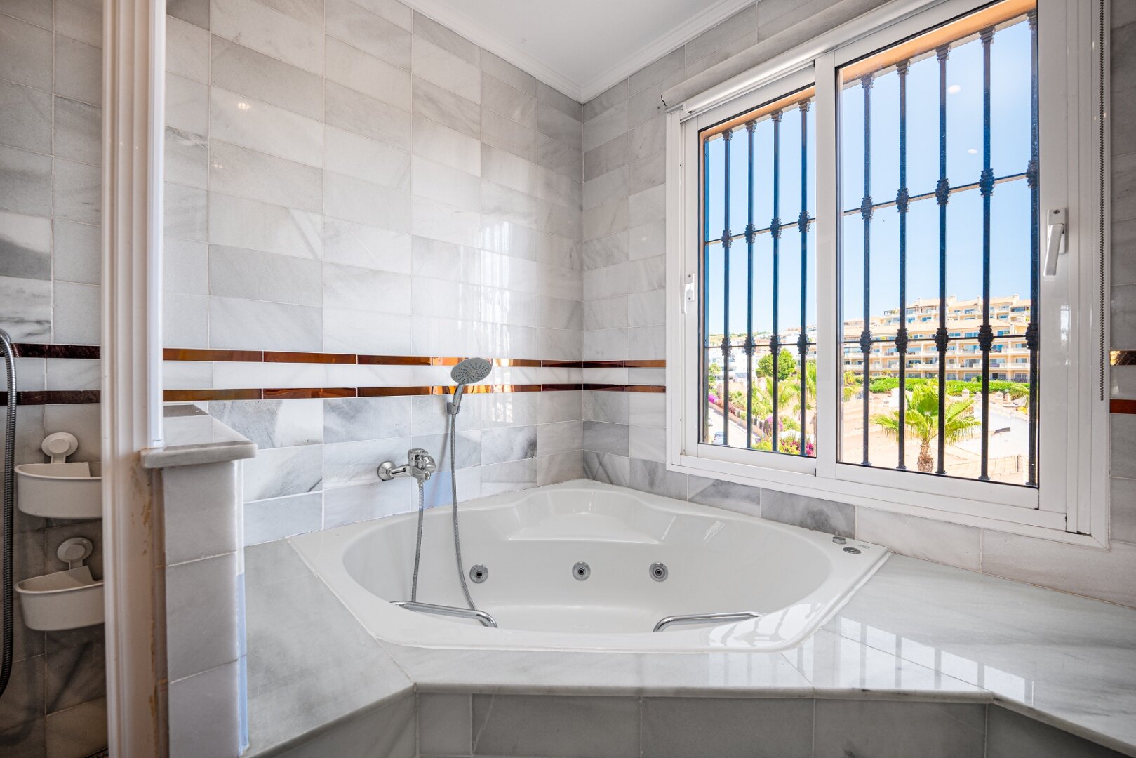 Exquisite Andalucian villa epitomises luxurious, coastal living and offers panoramic sea views