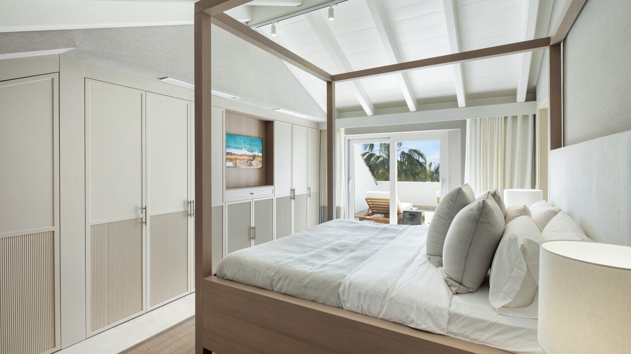 Elegant duplex penthouse offers modern comfort