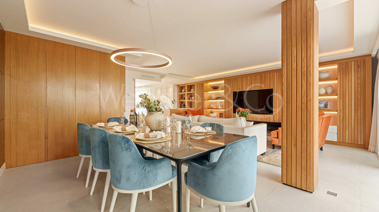 Sophisticated coastal retreat on the Golden Mile