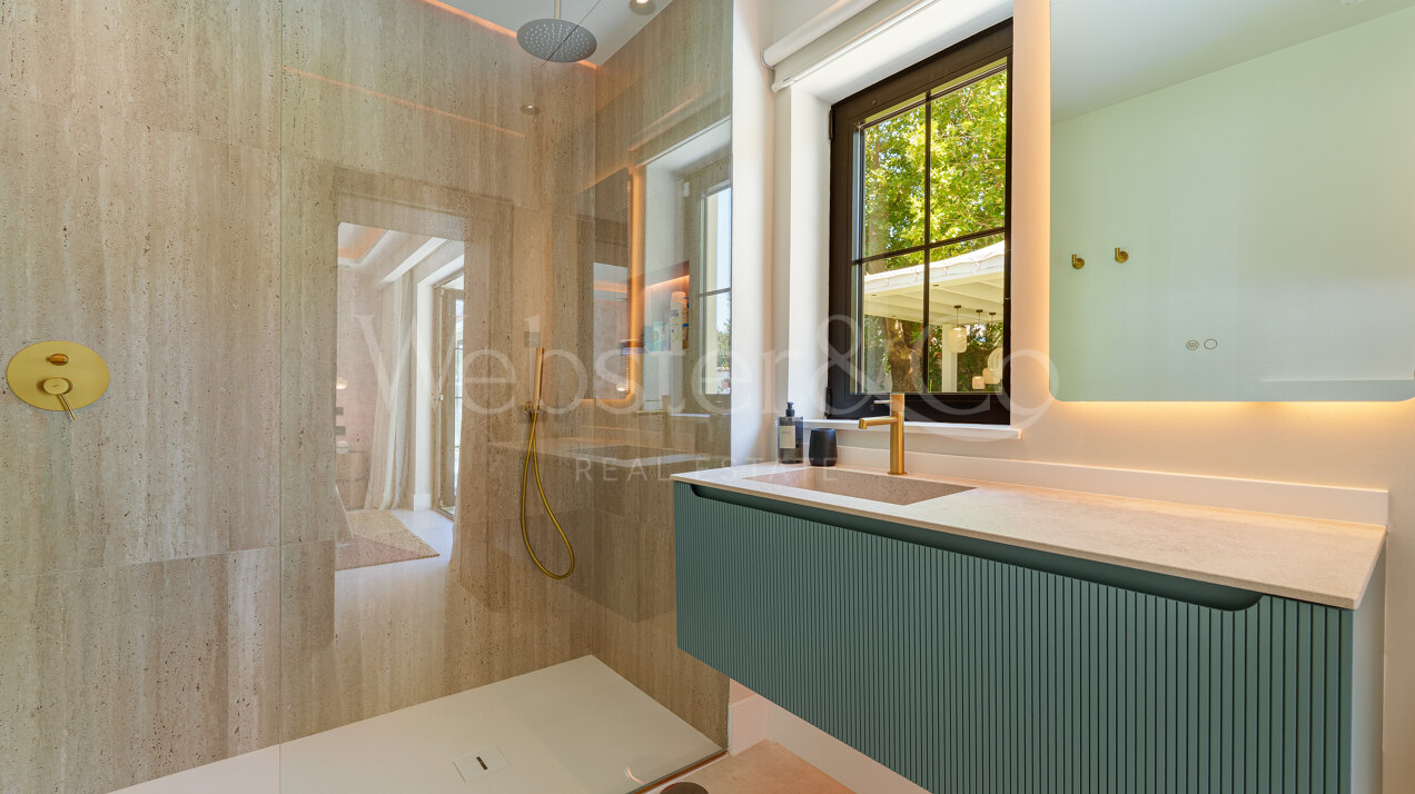 Contemporary beachside living made a reality