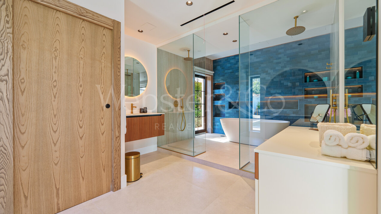 Contemporary beachside living made a reality