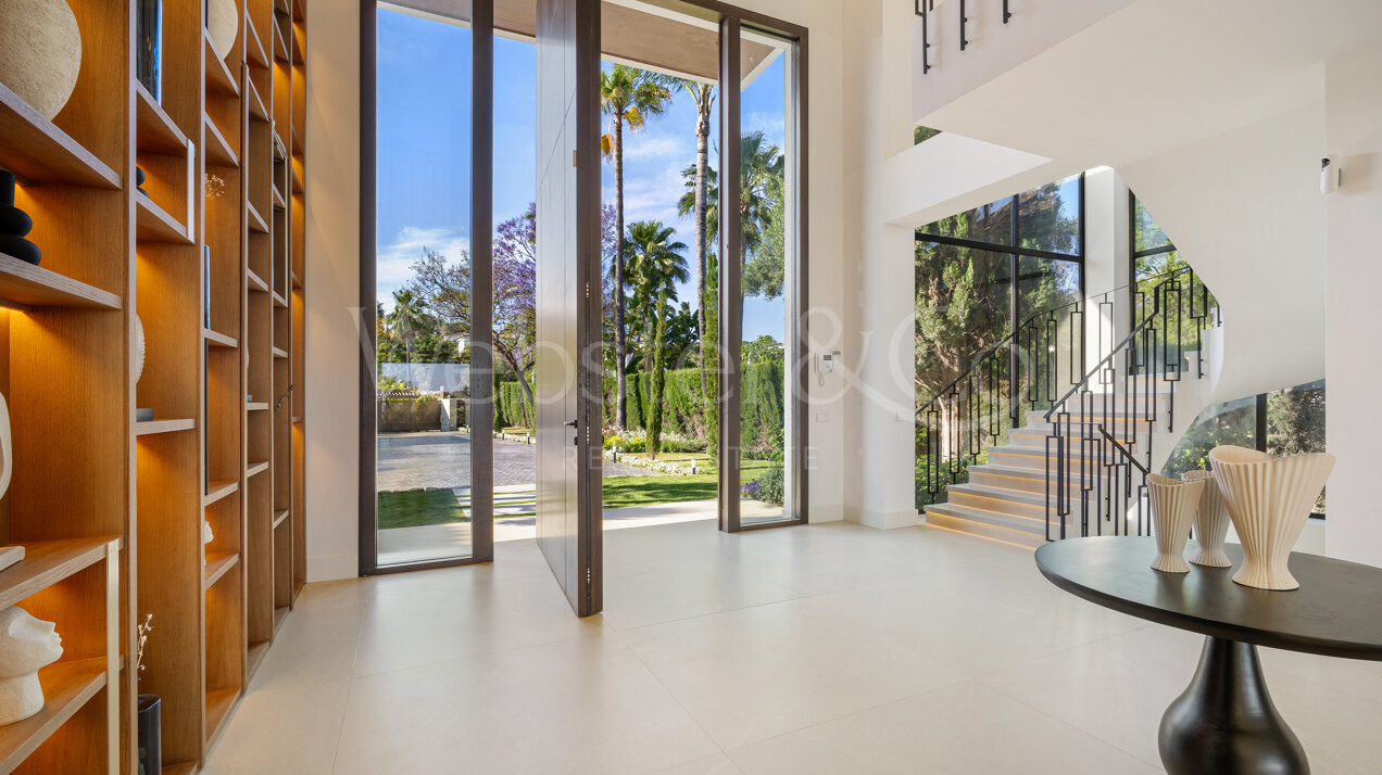 Extraordinary residence embodies sophistication