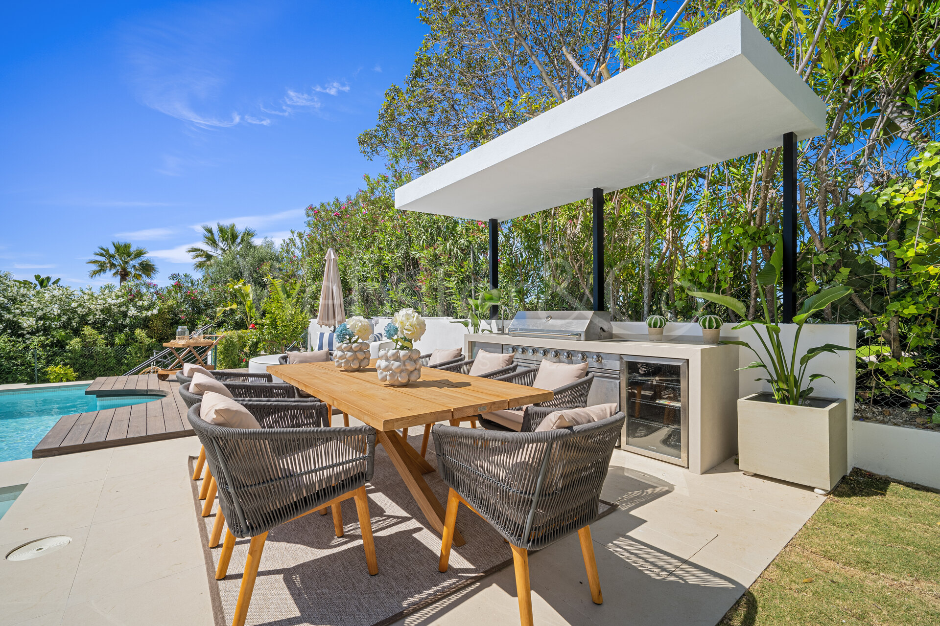 Extraordinary residence embodies sophistication