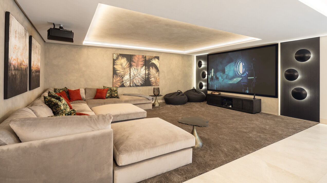 Symphony of beauty and functionality in El Paraiso