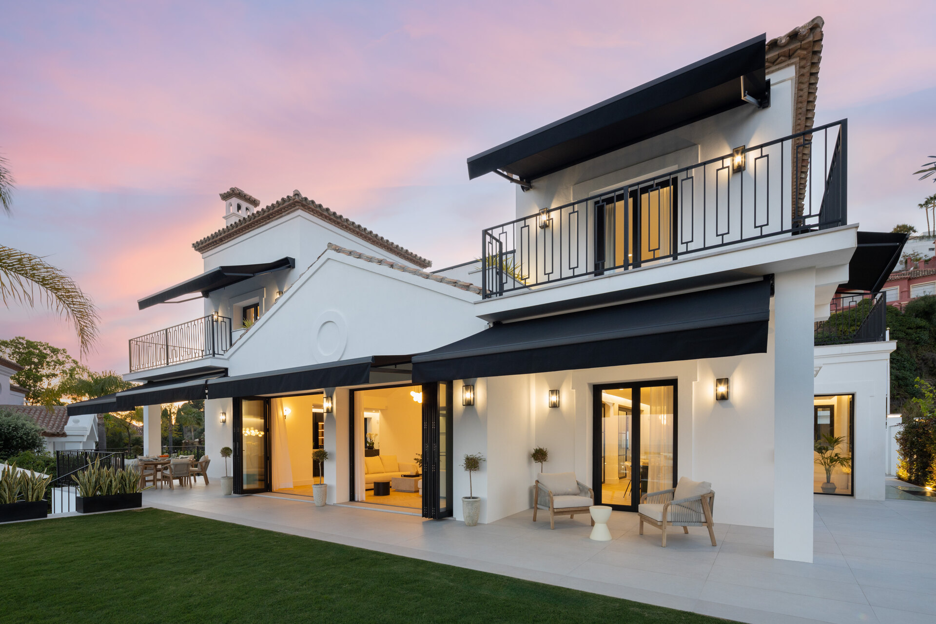 Breathtaking panoramic views offer total tranquility