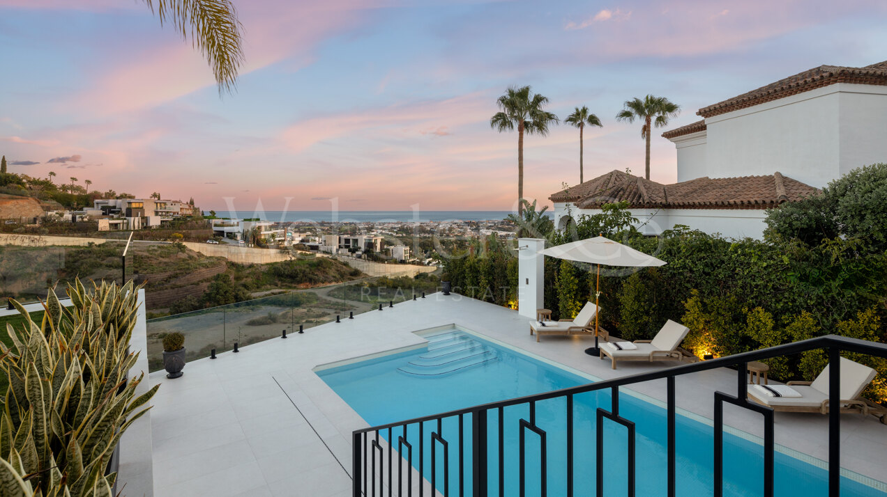 Breathtaking panoramic views offer total tranquility