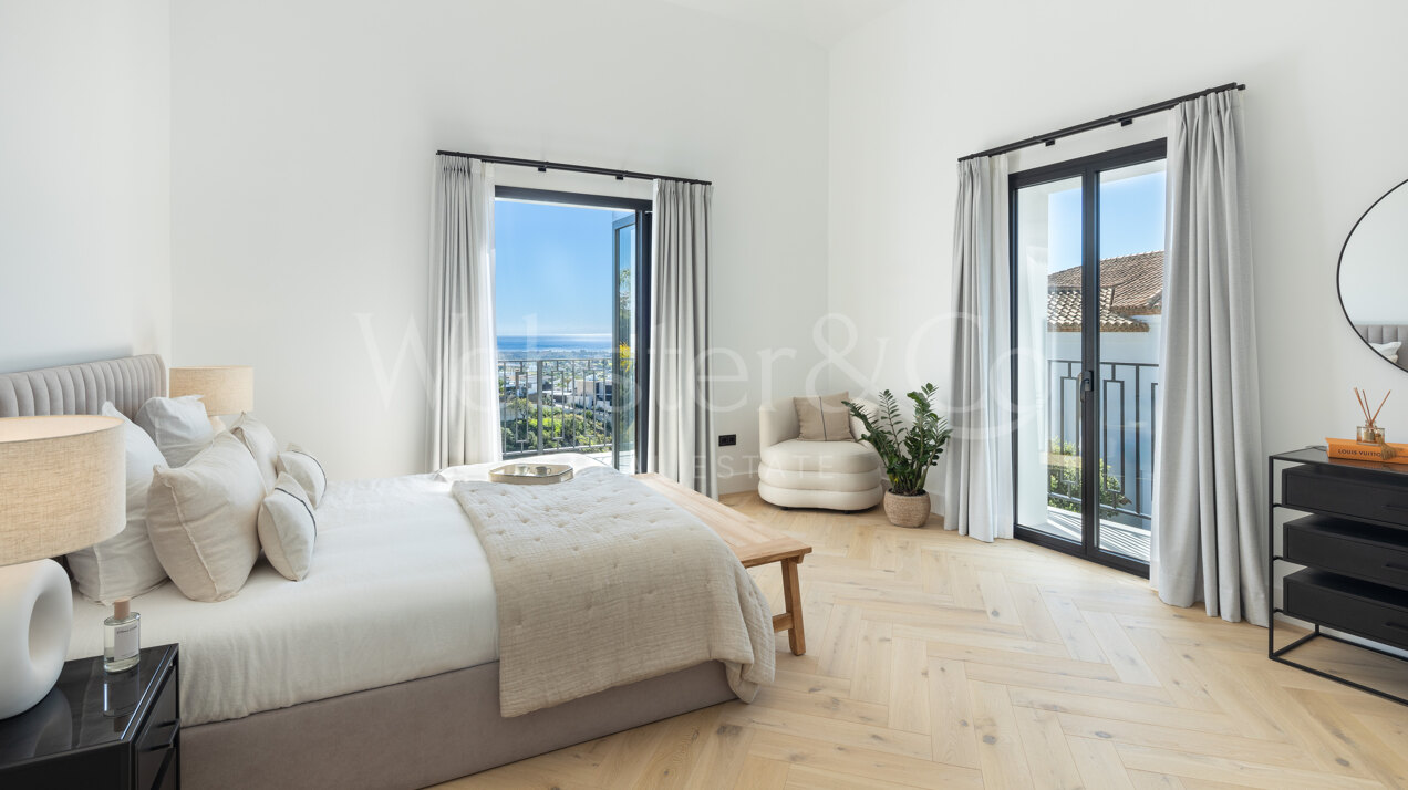 Breathtaking panoramic views offer total tranquility