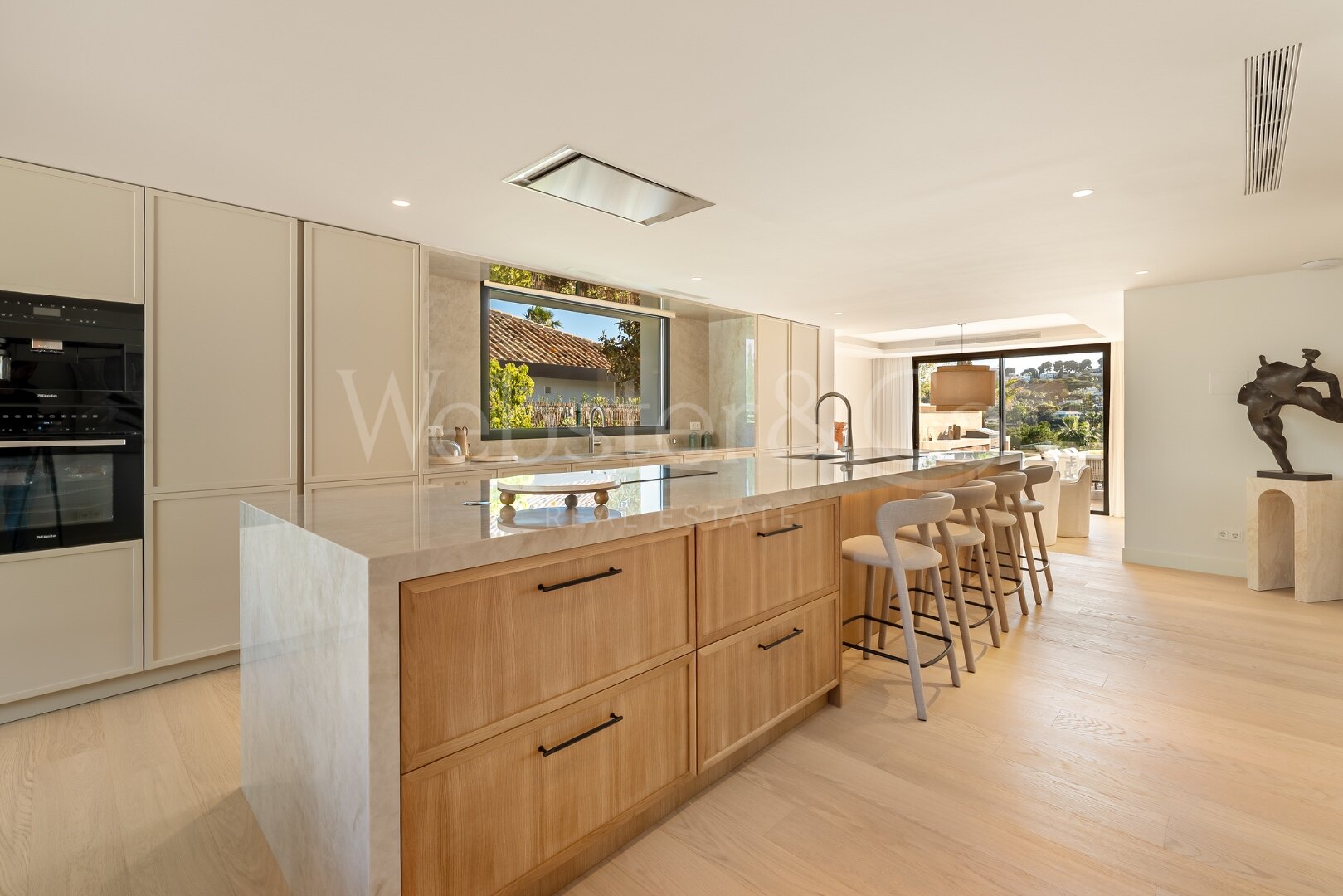 Enchanting home embodies elegance & sophistication