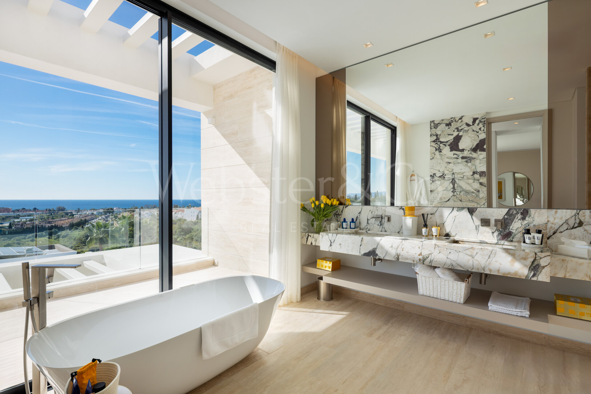 Nueva villa que cautiva con sus vistas panorámicas