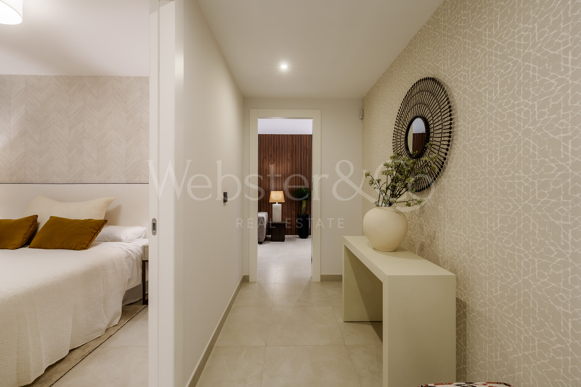 Elegance, comfort and style in prime location