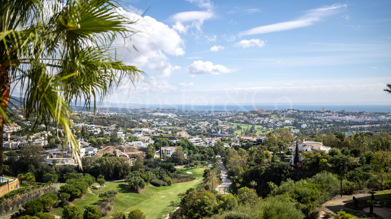 Exclusive & refined living awaits in Benahavis