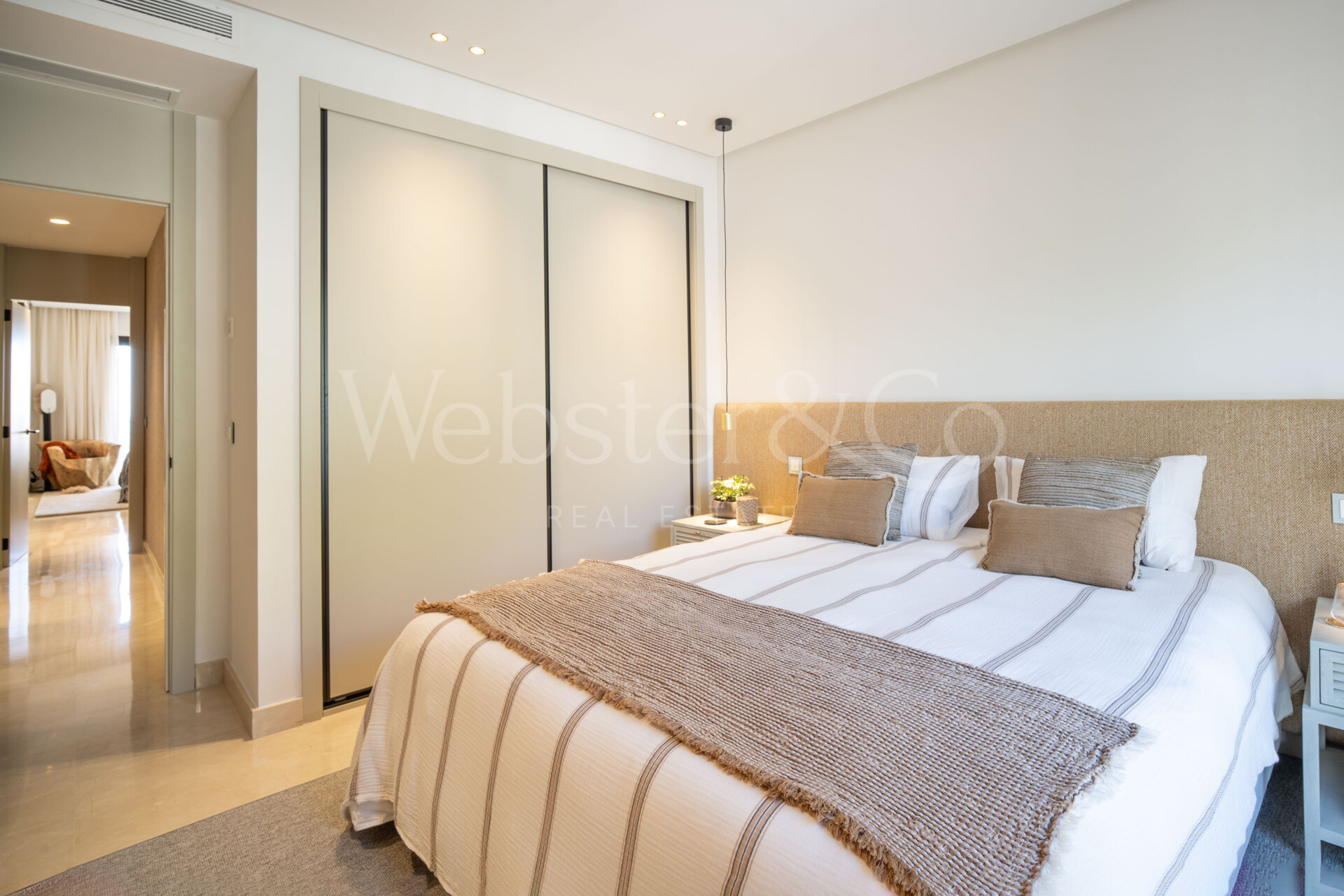 Exclusive & refined living awaits in Benahavis