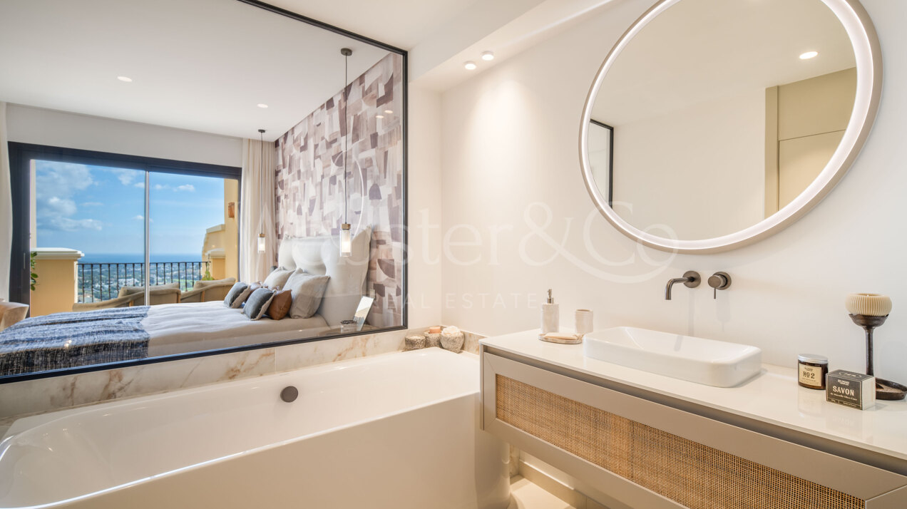 Exclusive & refined living awaits in Benahavis