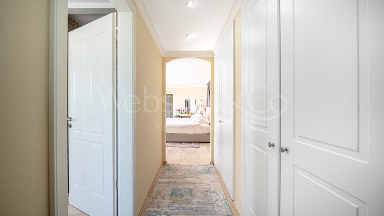 Villa Nazarí - Mediterranean Elegance, Estepona