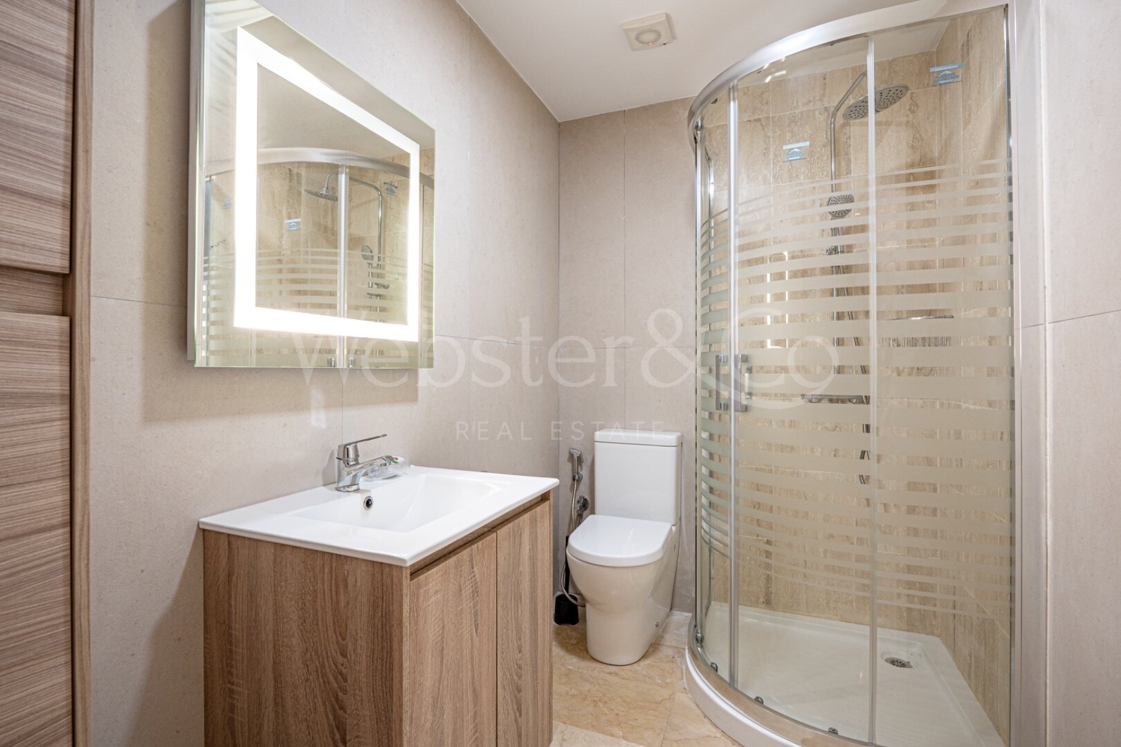 Villa Nazarí – Elegancia Mediterránea, Estepona