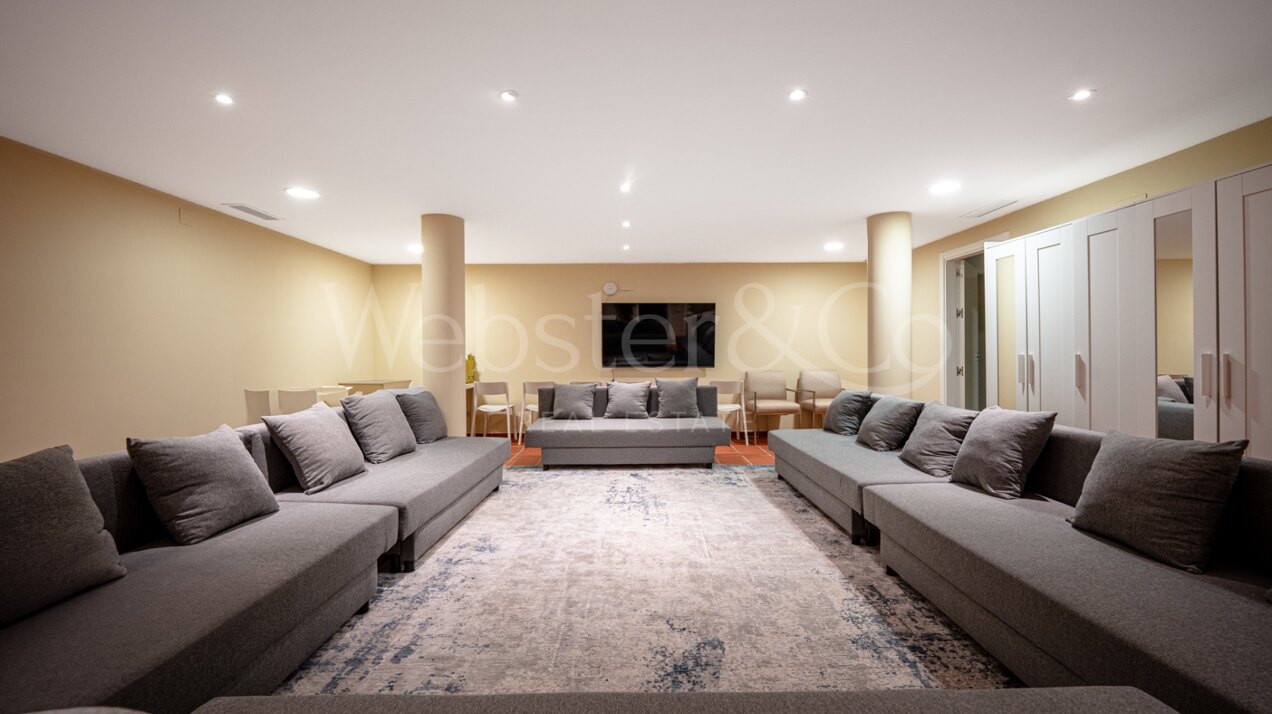 Villa Nazarí - Mediterranean Elegance, Estepona