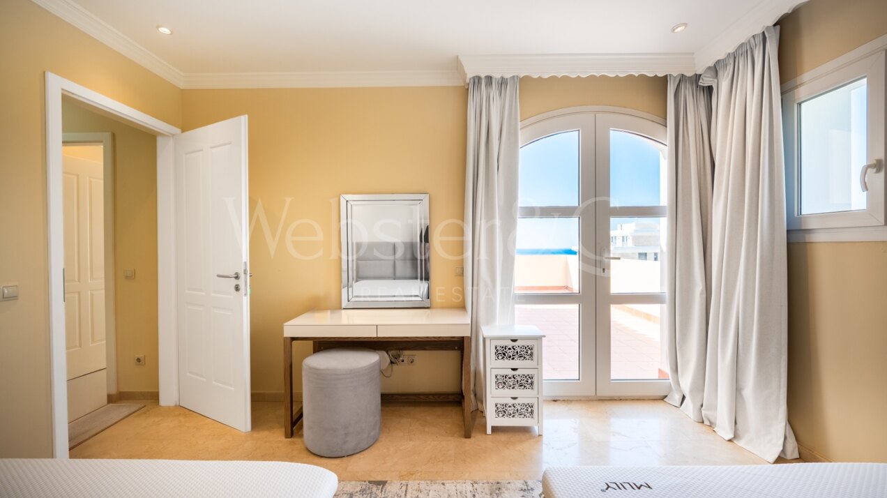 Villa Nazarí - Mediterranean Elegance, Estepona