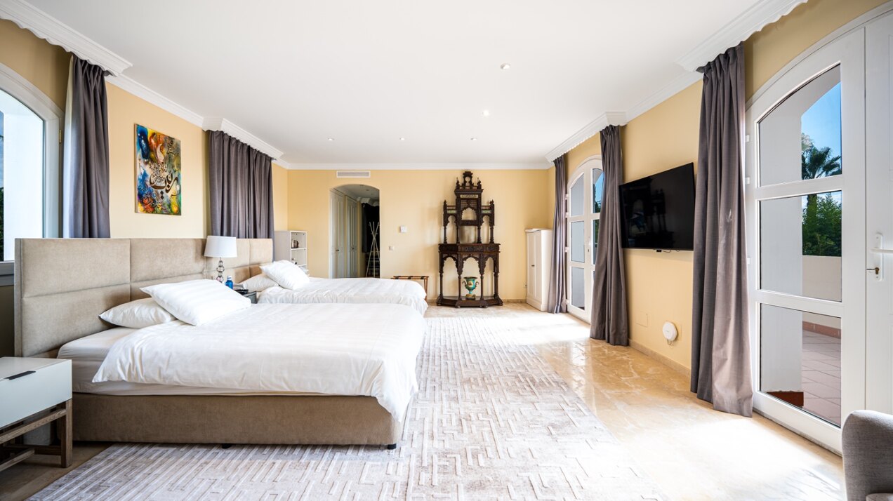 Remarkable Andalusian villa offers a life of luxury