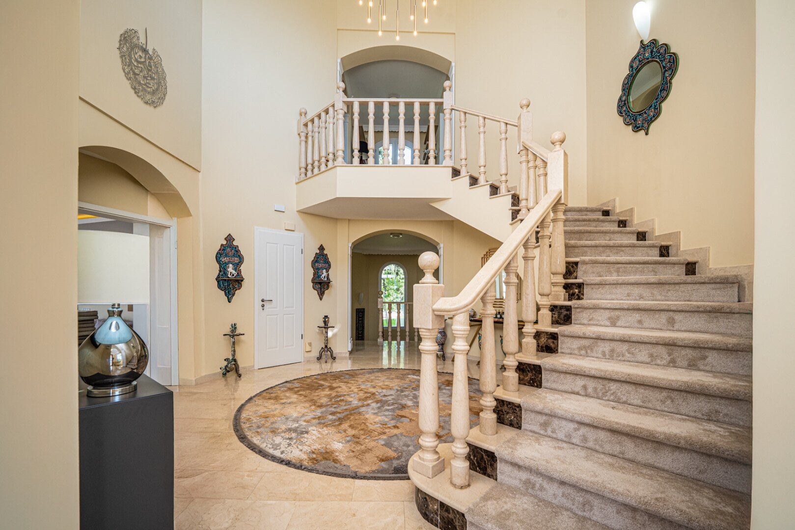 Remarkable Andalusian villa offers a life of luxury