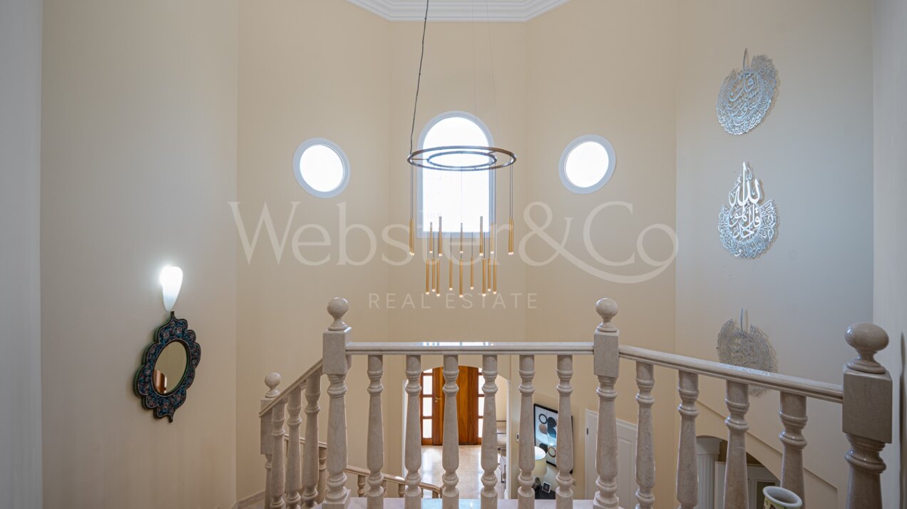 Villa Nazarí - Mediterranean Elegance, Estepona