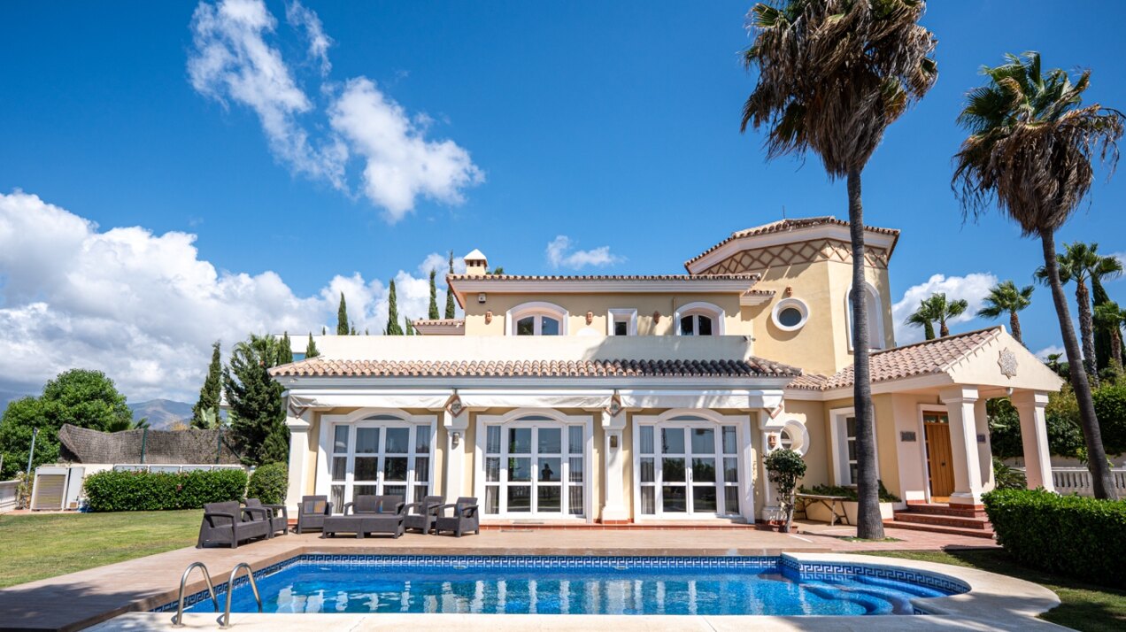 Remarkable Andalusian villa offers a life of luxury