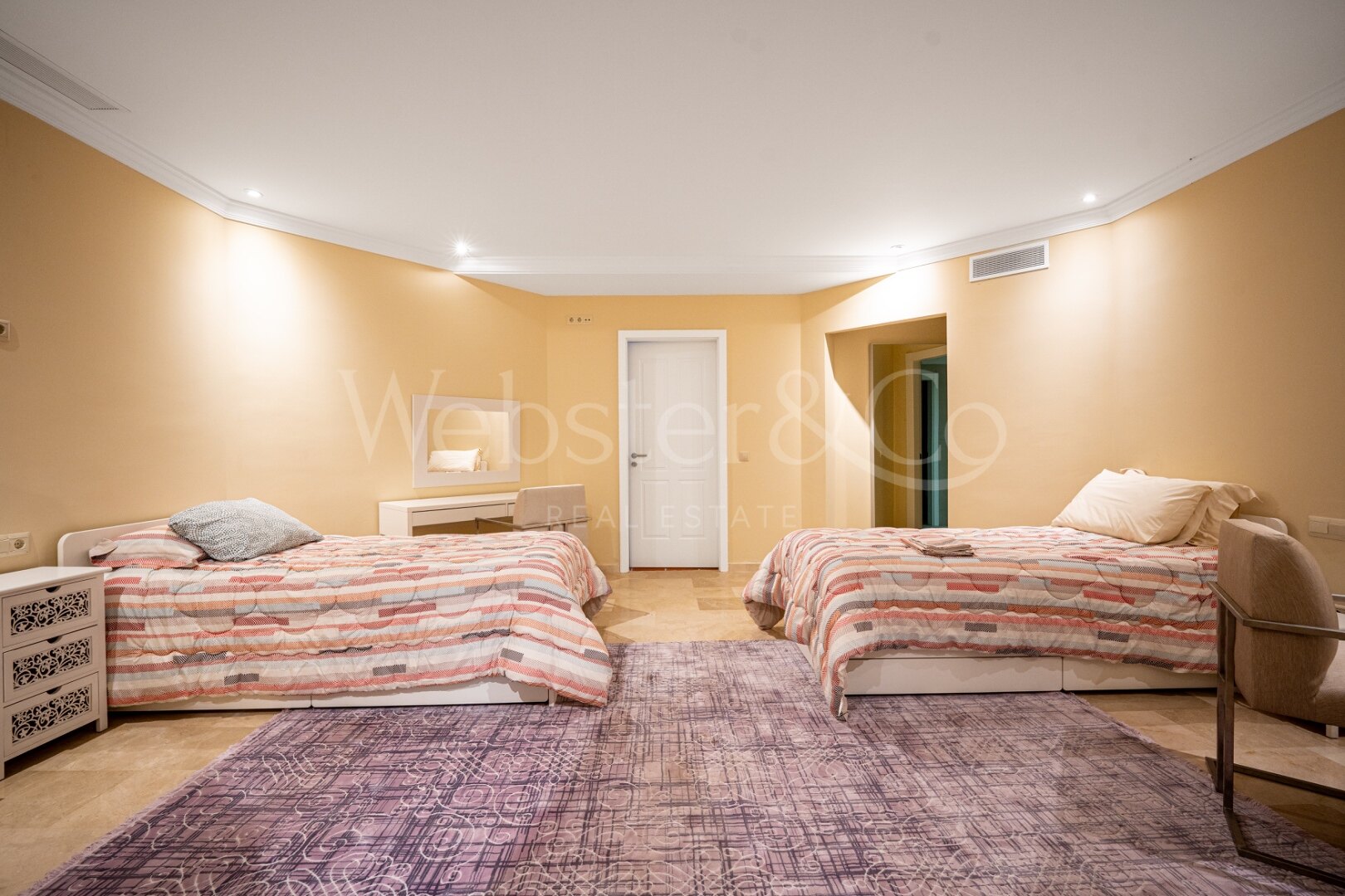 Villa Nazarí – Elegancia Mediterránea, Estepona