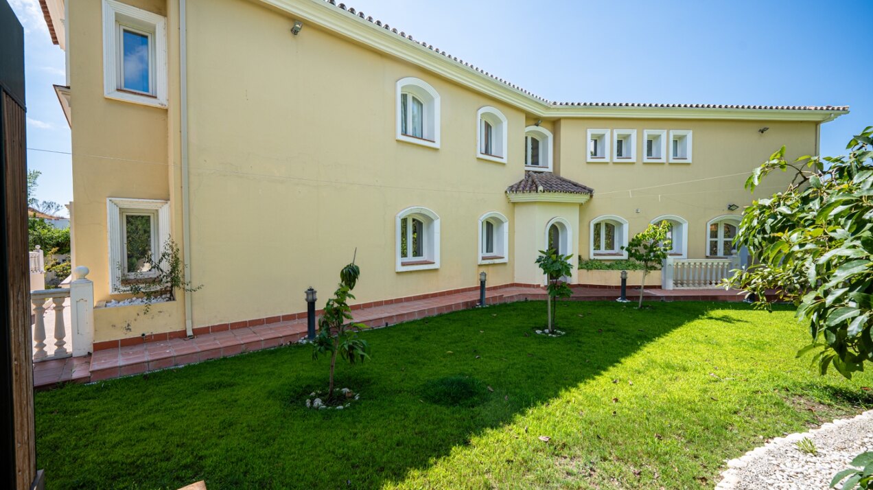 Remarkable Andalusian villa offers a life of luxury