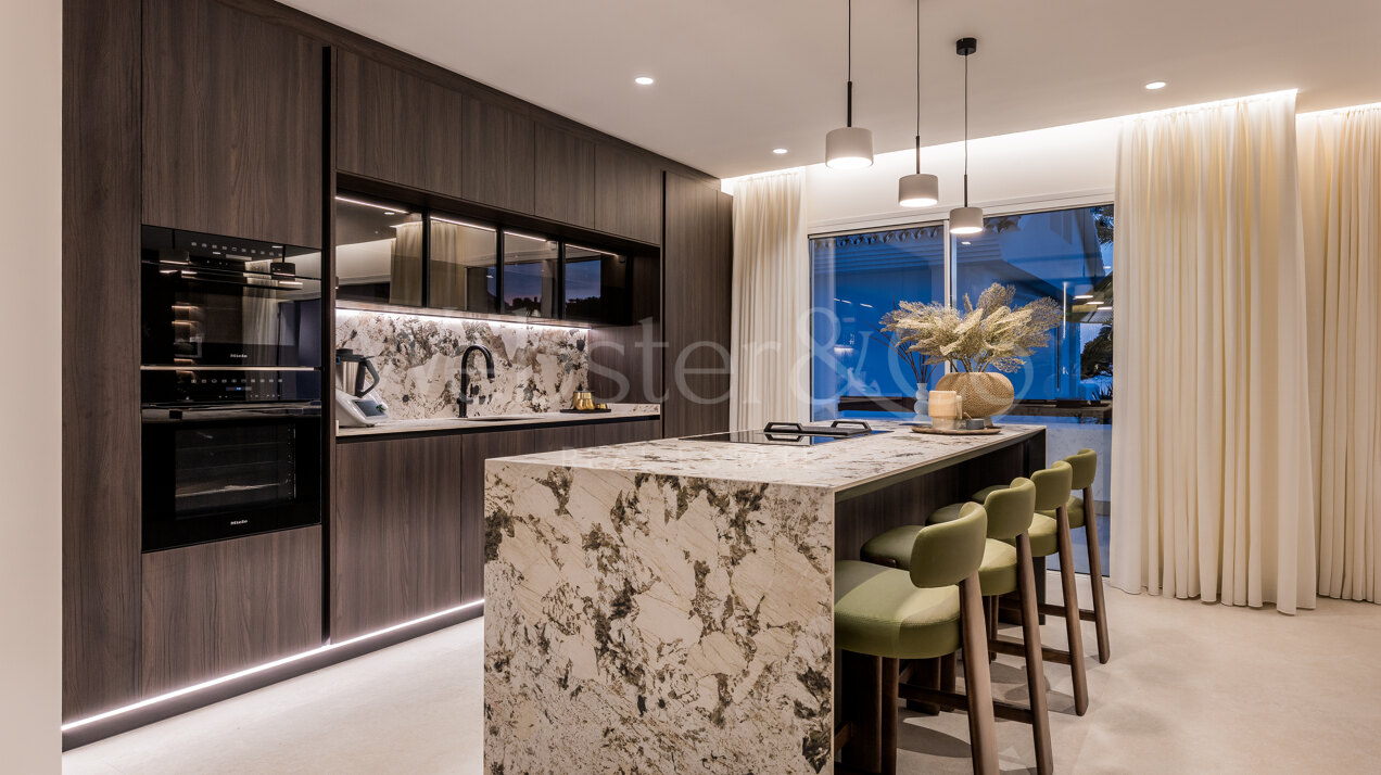 Dazzling 3 bed apartment is epitome of luxury