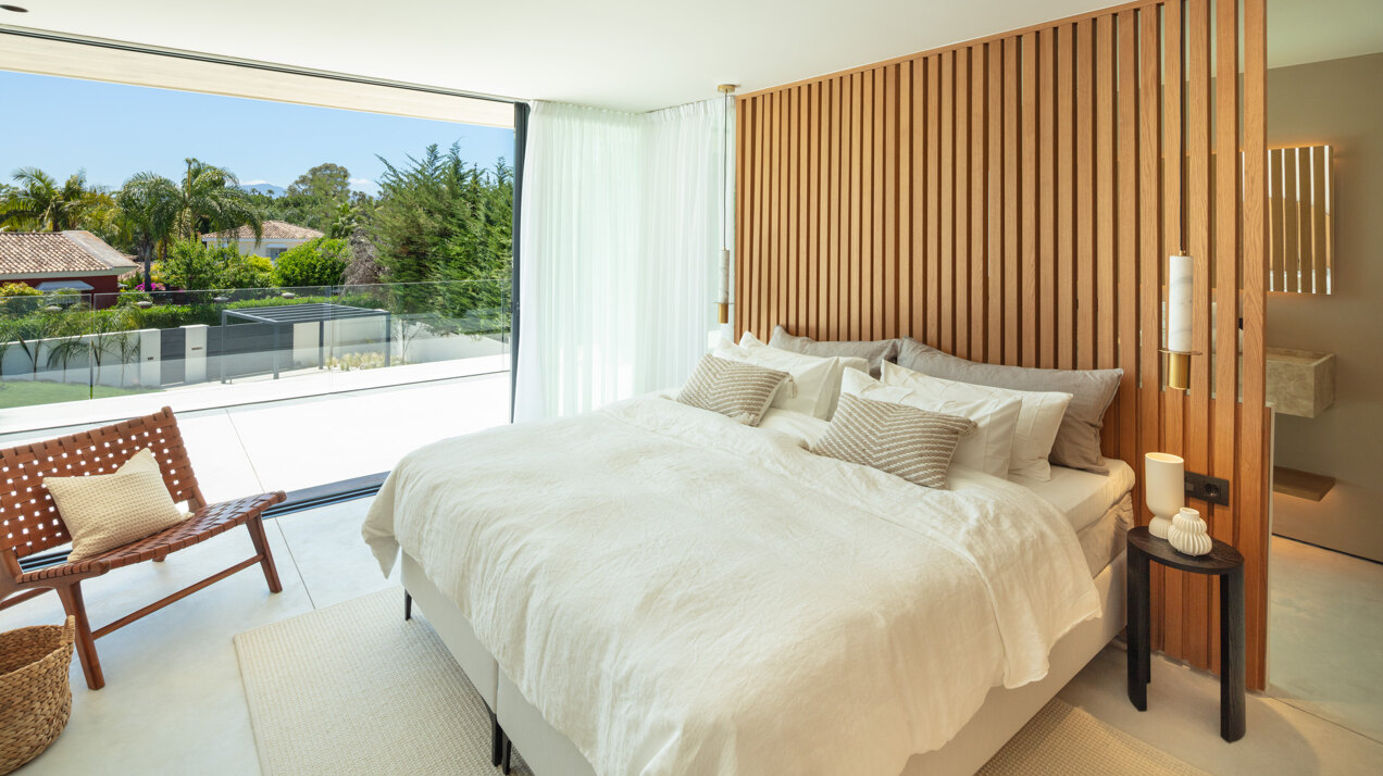 Exceptional contemporary home in Nueva Andalucia