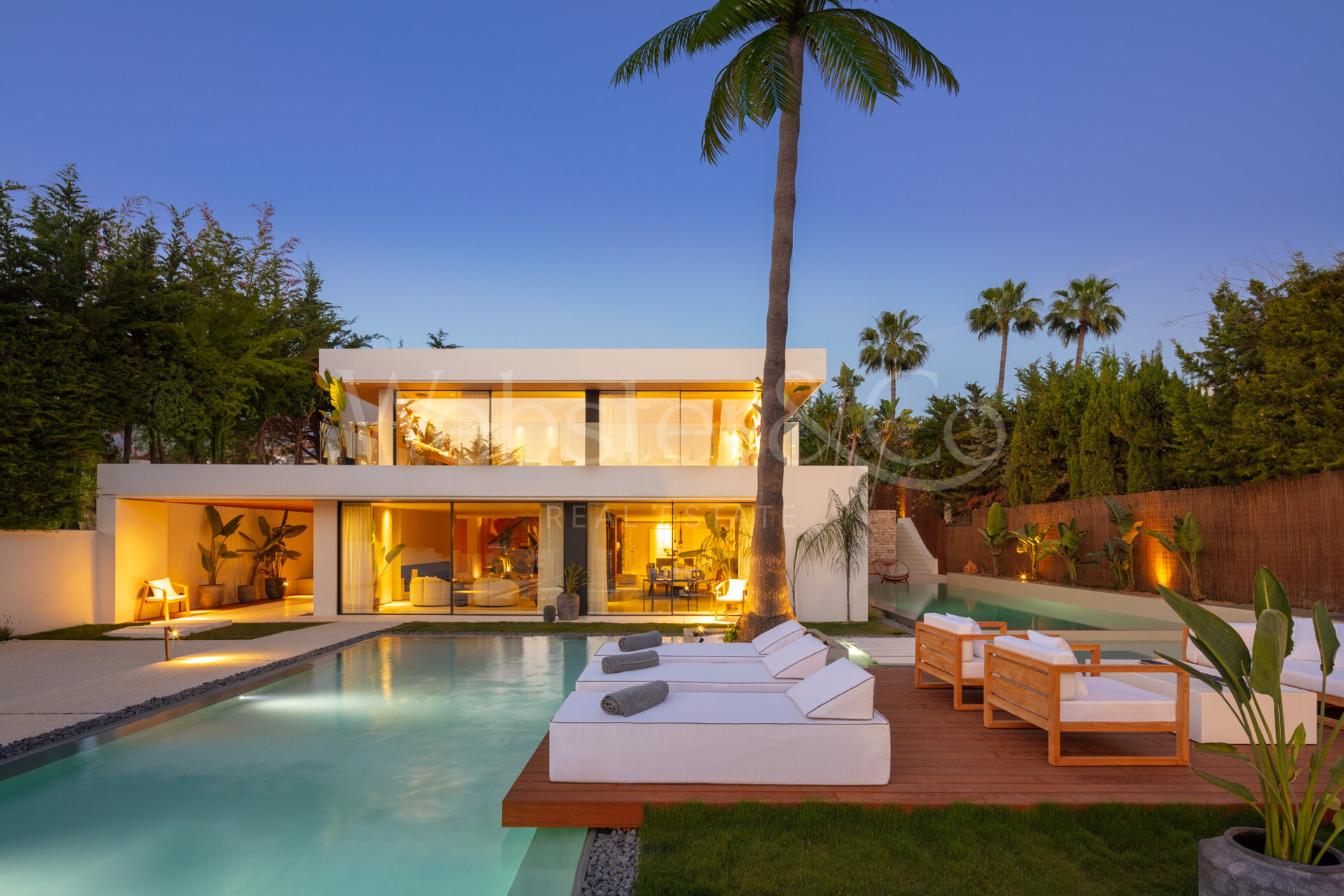 Hogar magnifico en el centro de Nueva Andalucia