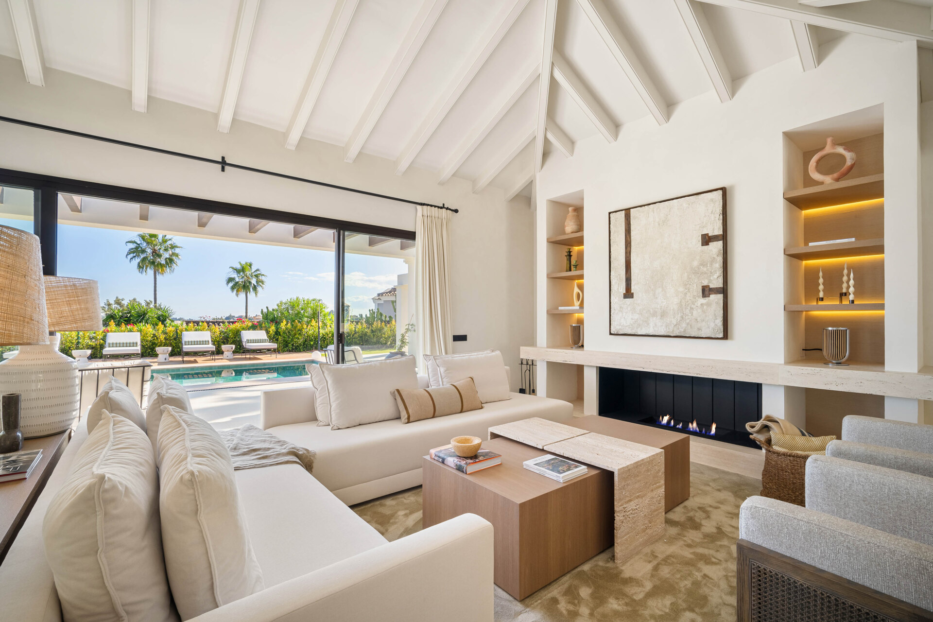 Exquisite single-level villa in renowned Golf Valley