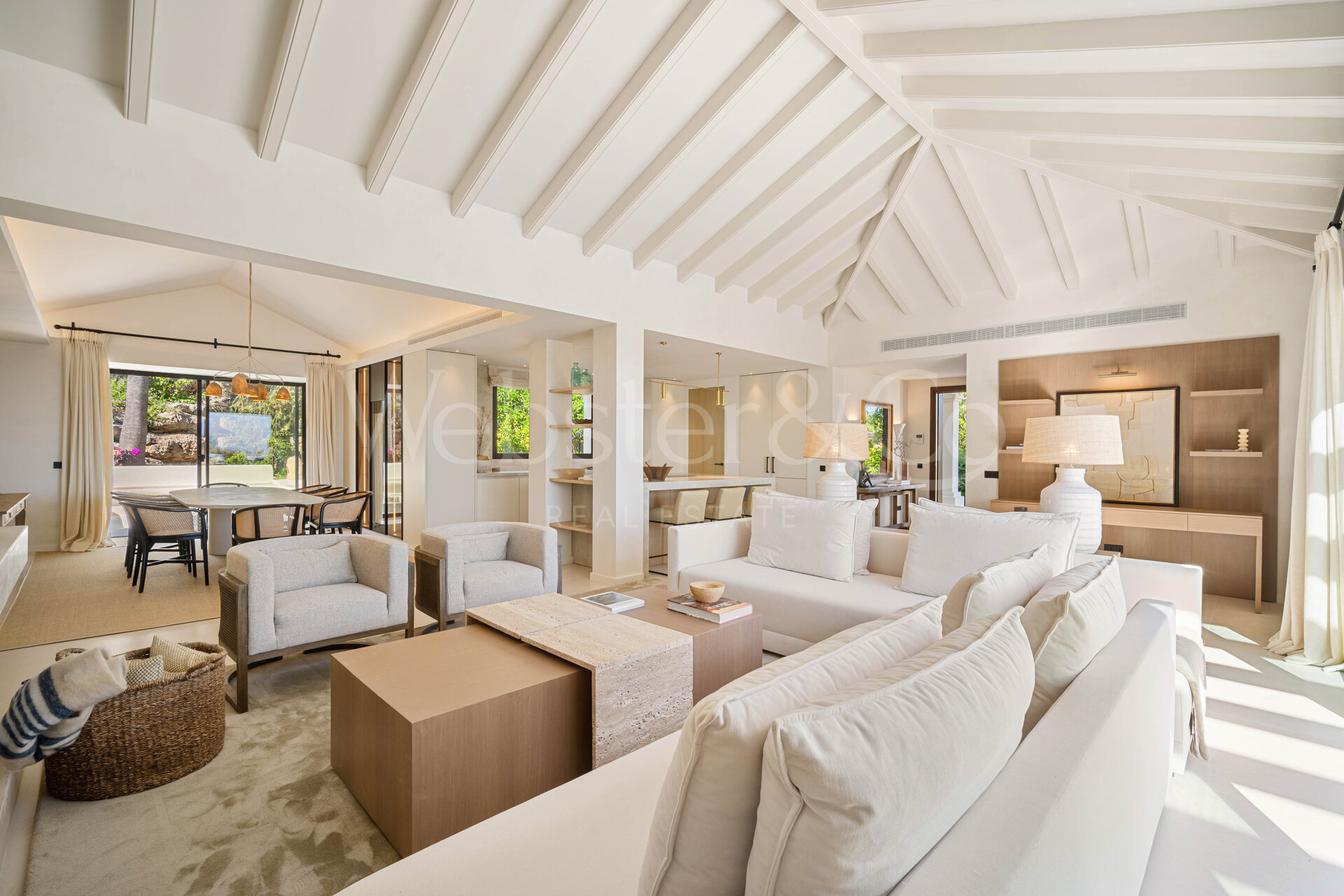 Exquisite single-level villa in renowned Golf Valley