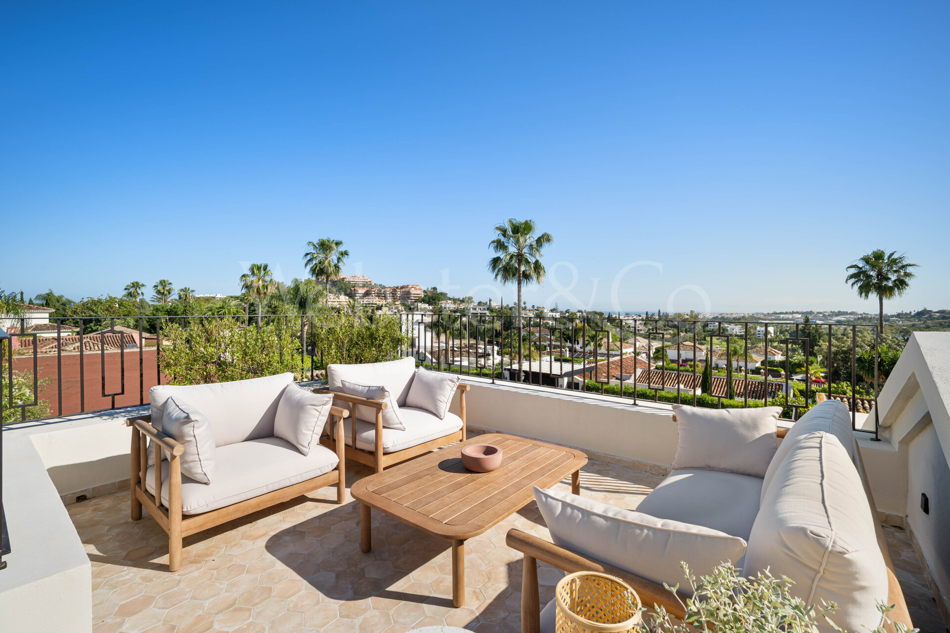 Exquisite single-level villa in renowned Golf Valley