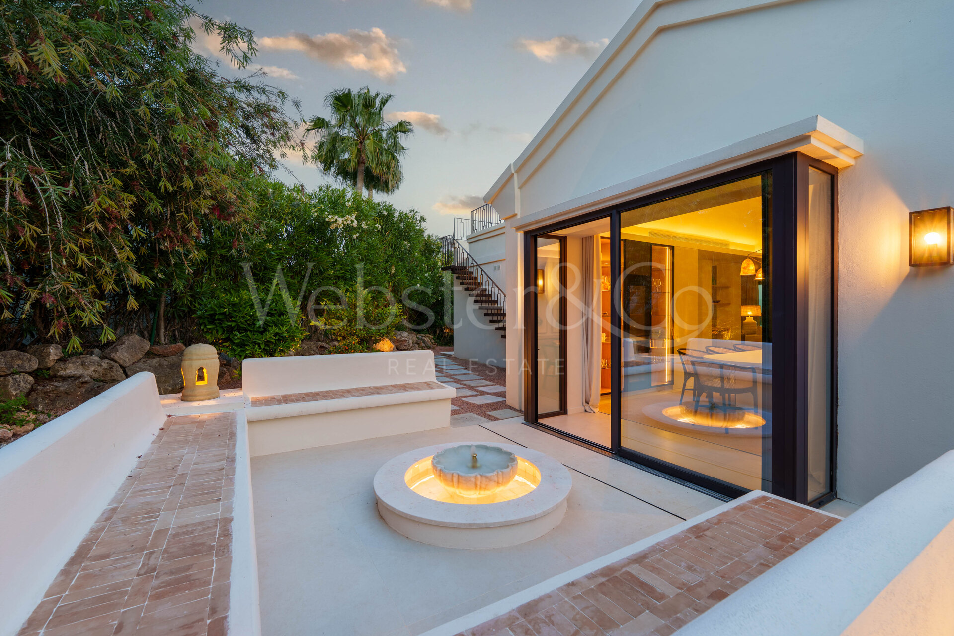 Exquisite single-level villa in renowned Golf Valley