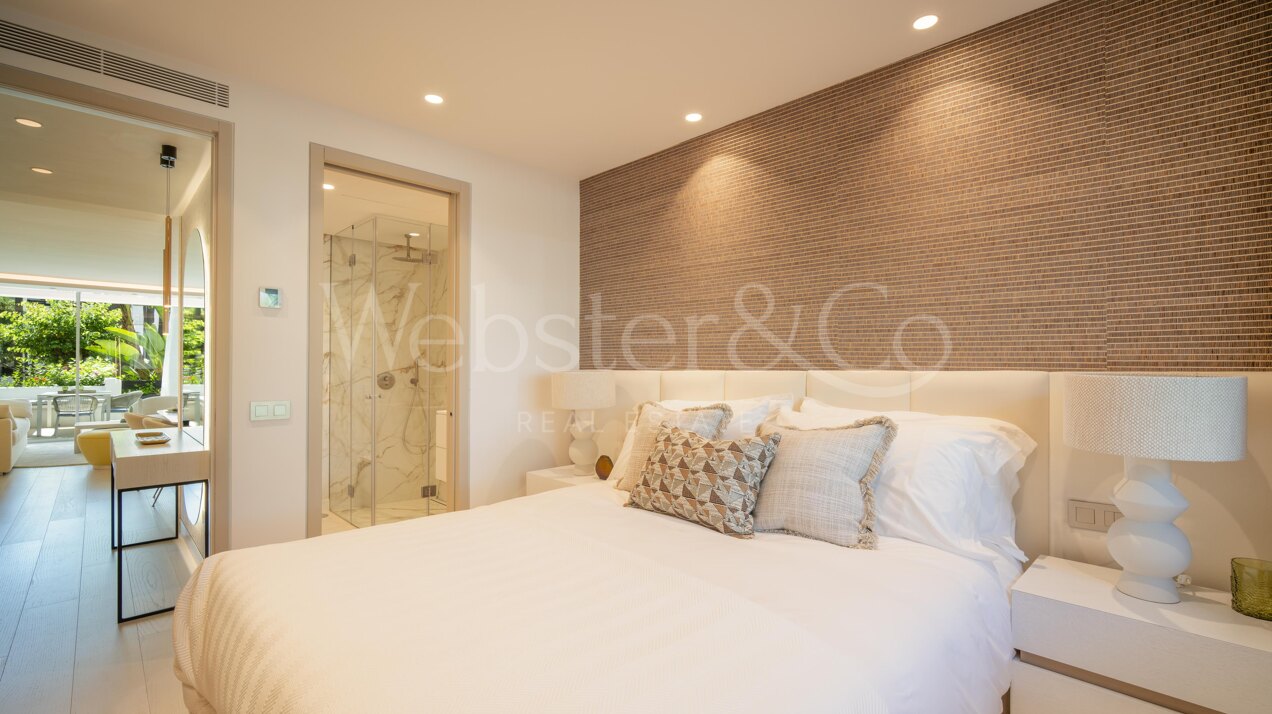 Impeccable Puente Romano apartment embodies luxury