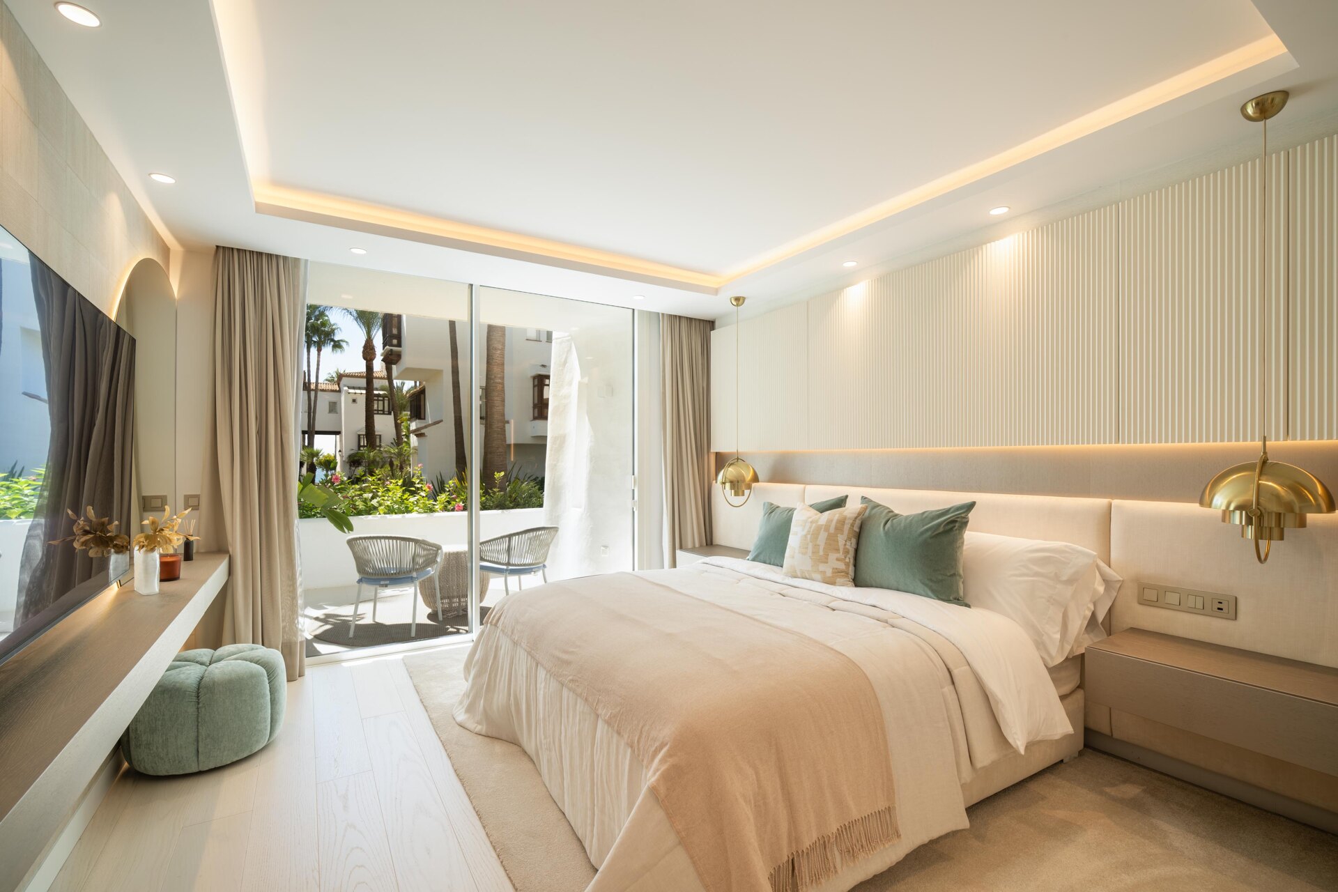 Impeccable Puente Romano apartment embodies luxury