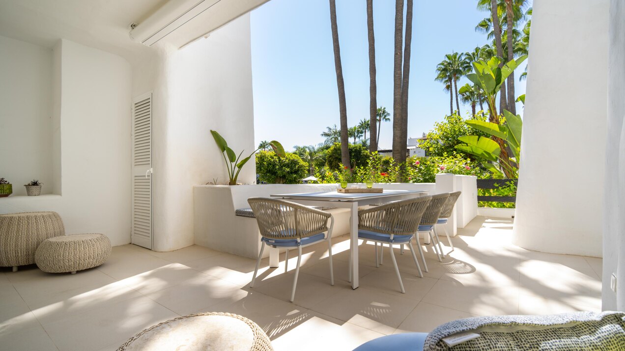 Impeccable Puente Romano apartment embodies luxury