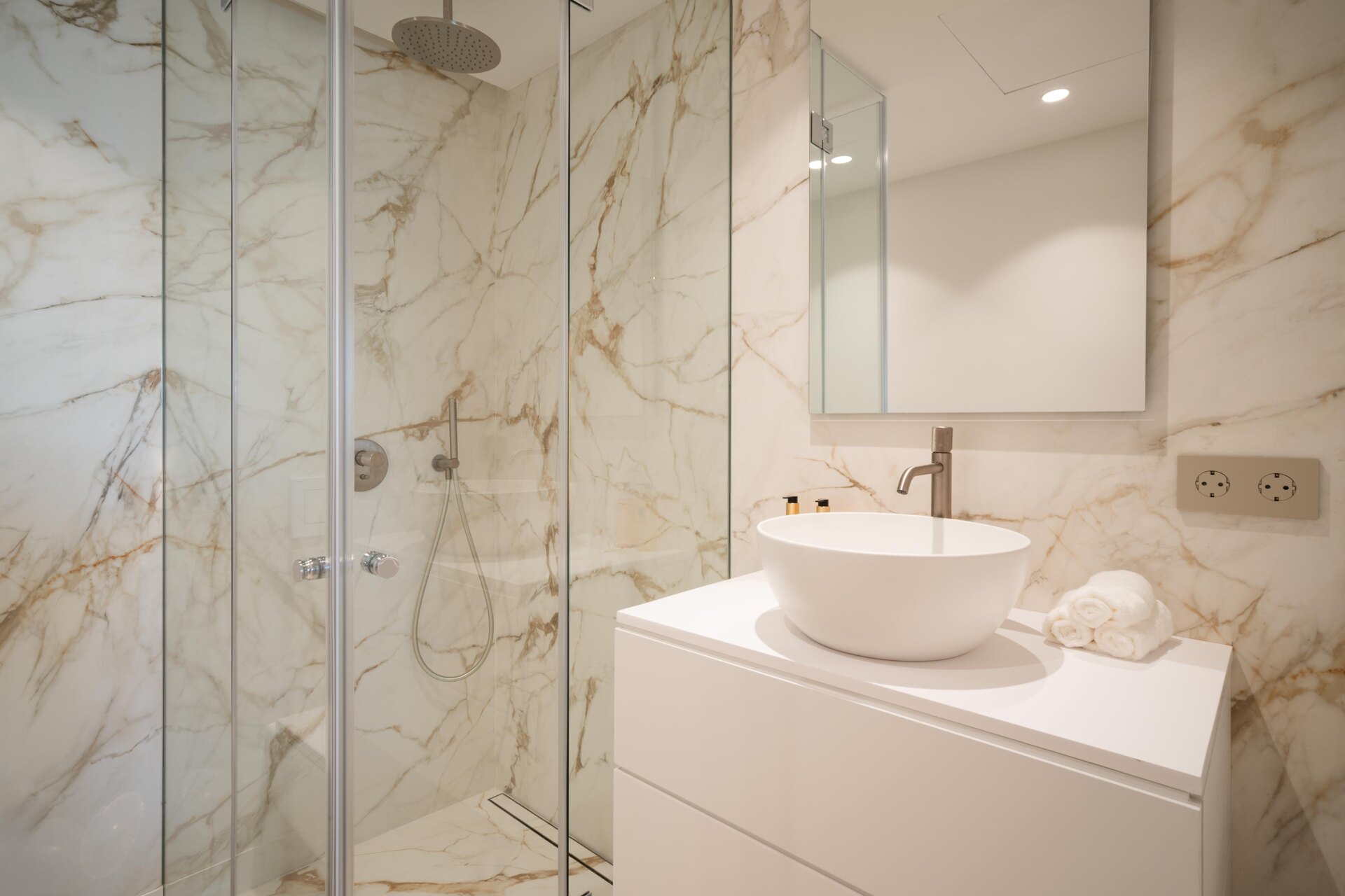 Impeccable Puente Romano apartment embodies luxury