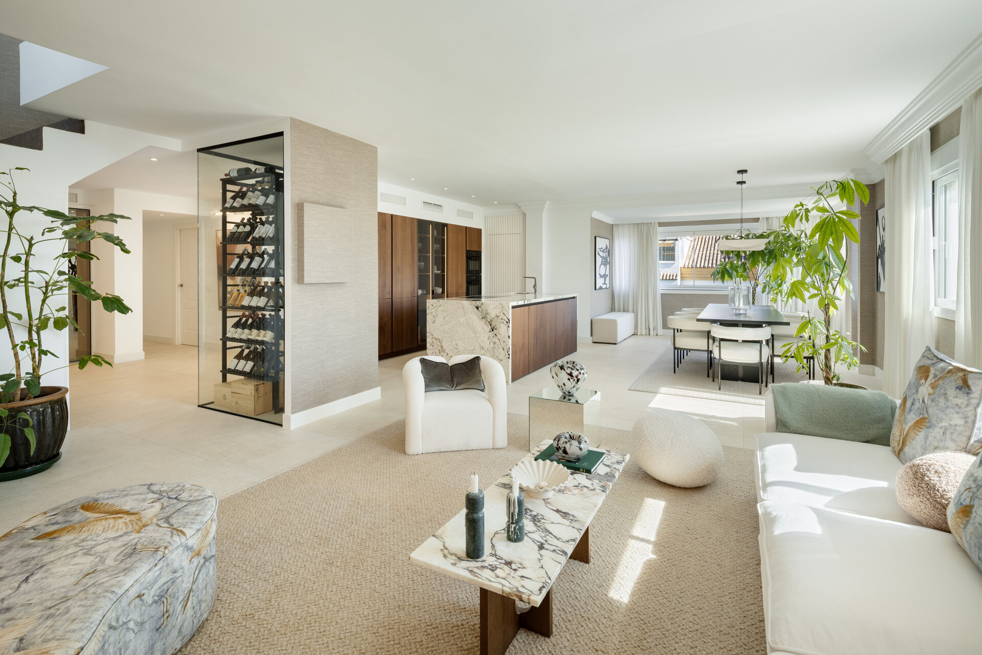 Fantastic duplex penthouse with panoramic views