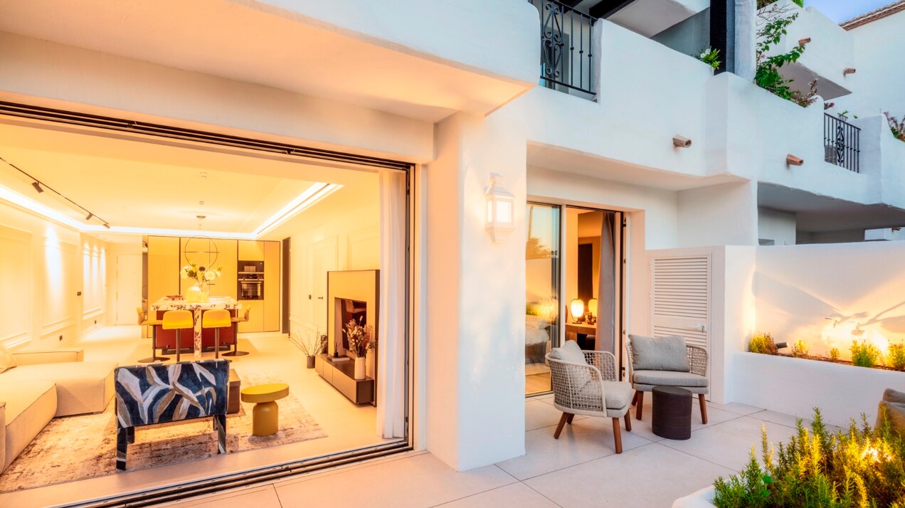 Contemporary beachside living at the Puente Romano