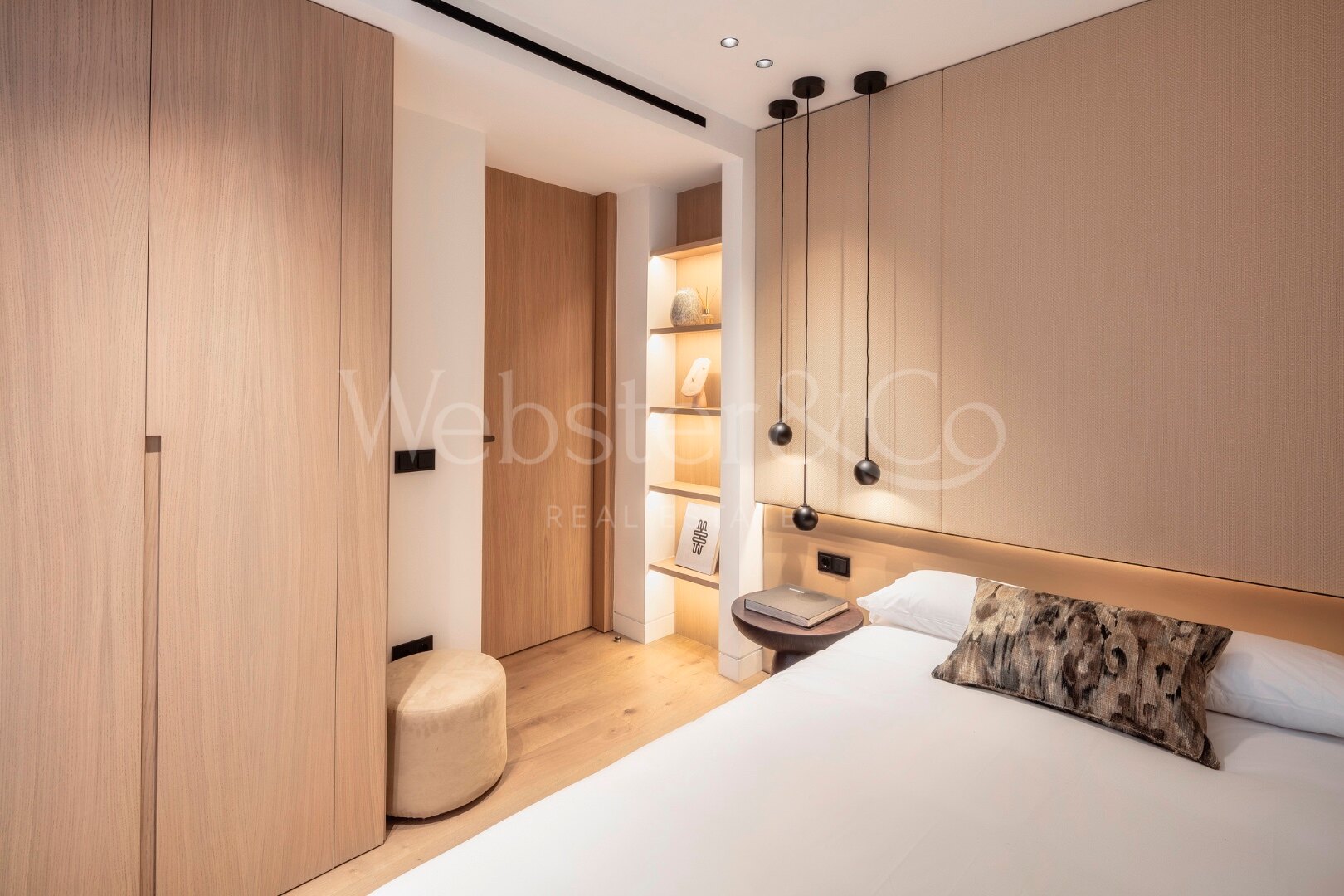 Contemporary beachside living at the Puente Romano