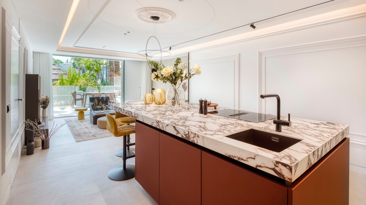 Contemporary beachside living at the Puente Romano