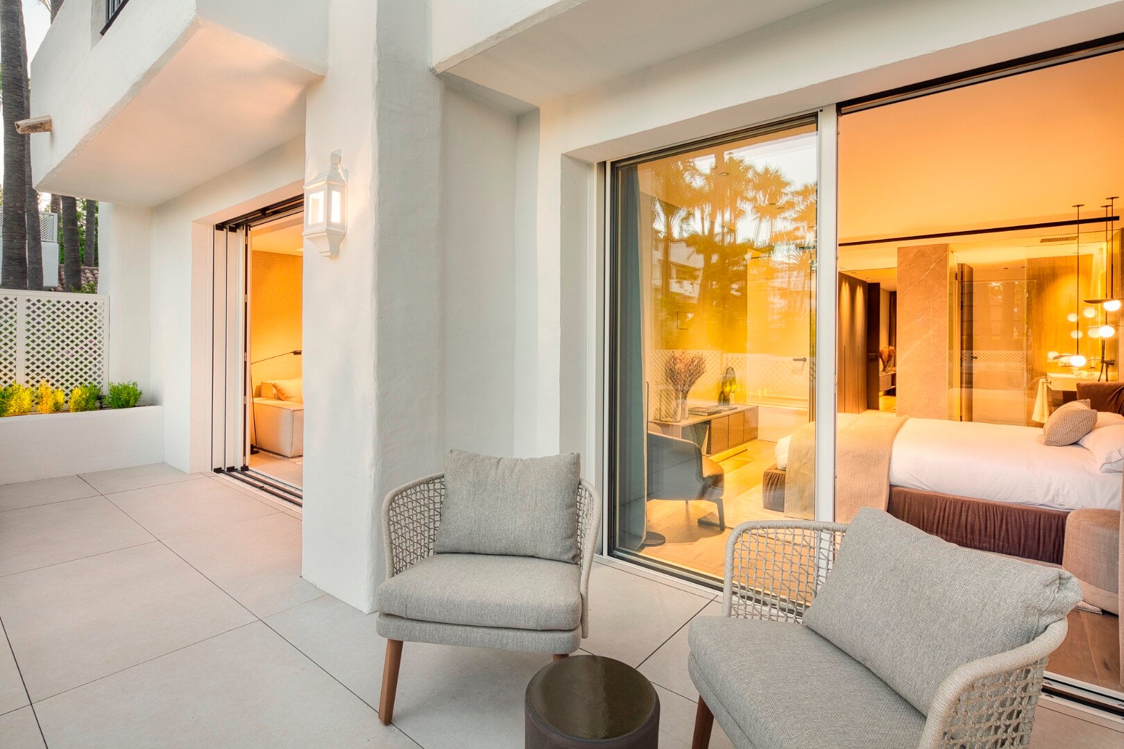 Contemporary beachside living at the Puente Romano