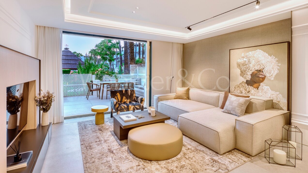 Contemporary beachside living at the Puente Romano