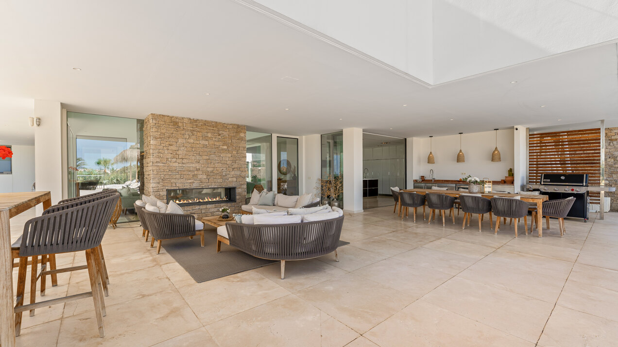 Remarkable villa redefines contemporary living